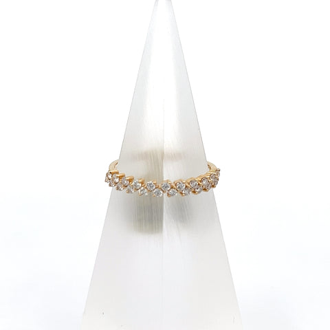 40537 - 18KT YG Marquise Diamond Ring