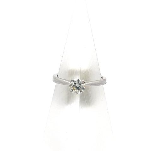 40262 - 18KT WG Round Diamond Ring