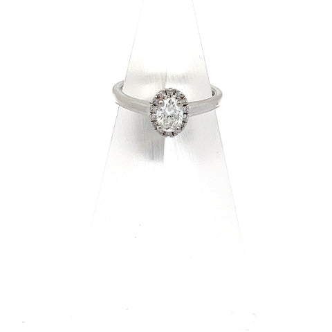 40460 - Platinum Oval Diamond Ring