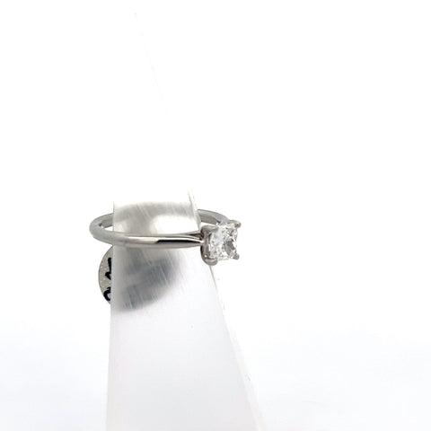 40443 - Platinum Radiant Cut Diamond Solitaire Ring