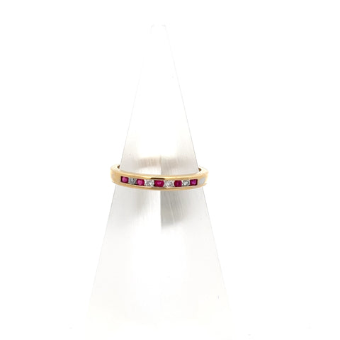R0108 - 18kt YG Ruby and Diamond Alternating Ring
