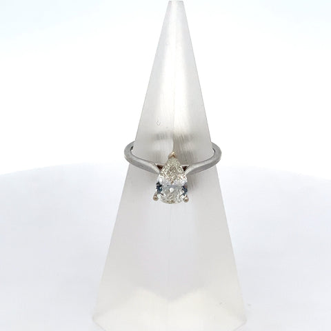 40548 - 18Kt WG Pear Diamond Ring