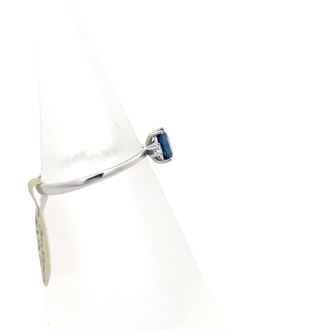 S0197 - 18kt WG Blue Oval Sapphire and Diamond Ring