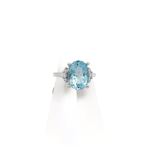 AQUA13 - 18KT WG Oval Aquamarine Ring