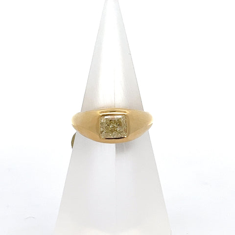 40379 - 18KT YG Natural Fancy Light Yellow Cushion Ring
