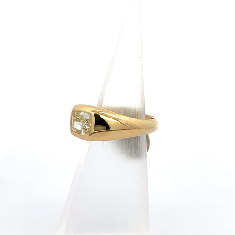 40379 - 18KT YG Natural Fancy Light Yellow Cushion Ring