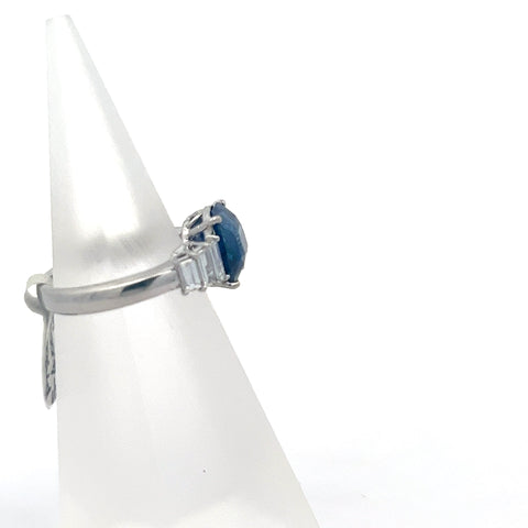 S0204 - Platinum900 Cushion Sapphire and Baguette Diamonds