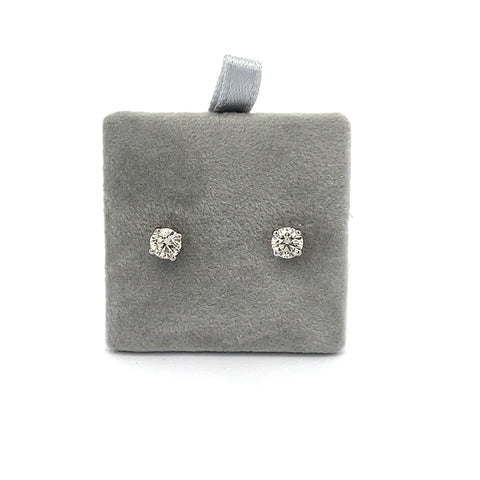 18KT WG 0.62cts Round Diamond Studs