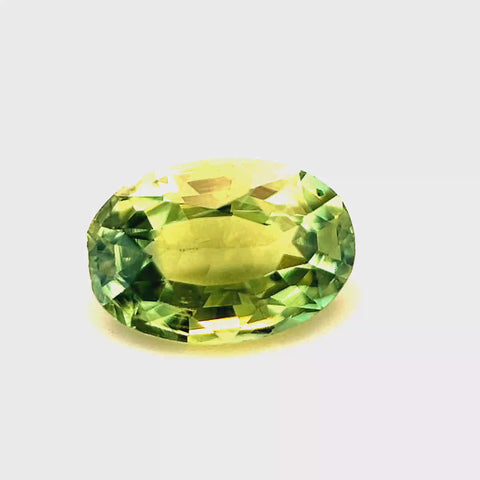 Green Sapphire 1.21ct Oval