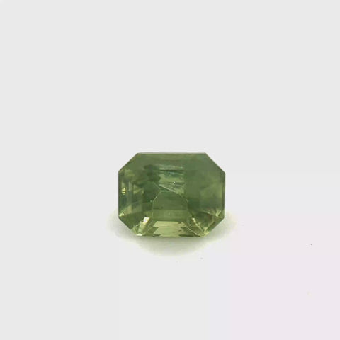 Green Sapphire 0.87ct Octagonal