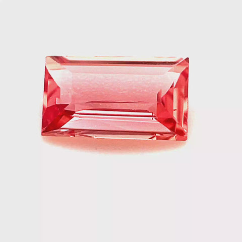 Padparascha Sapphire 0.64ct Baguette
