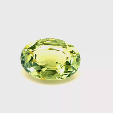 Green Sapphire 1.02ct Oval