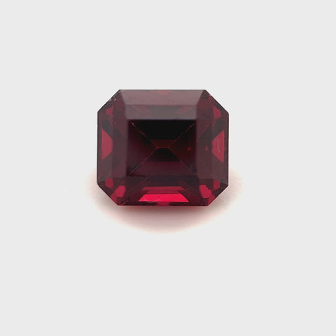 Rhodolite Garnet 3.85ct Octagonal