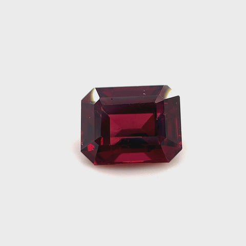 Rhodolite Garnet 2.82ct Octagonal