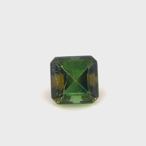 Green Tourmaline 0.90ct Octagonal